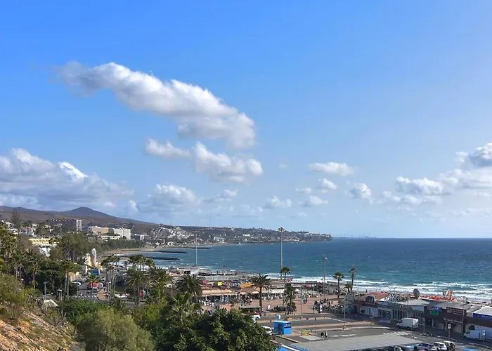 2 Bedroom Close To The In Maspalomas Апартаменти