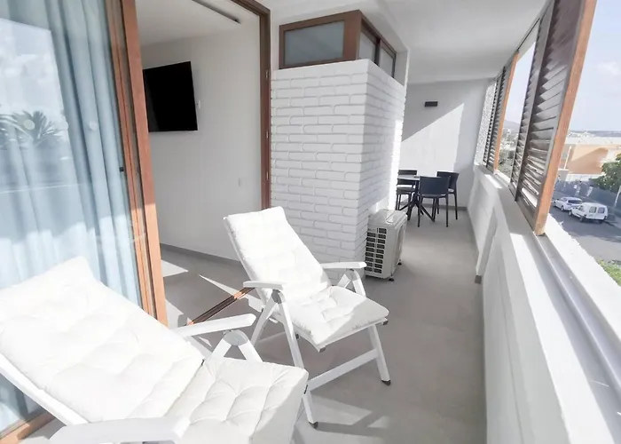 2 Bedroom Close To The In Maspalomas * Плайя-дель-Інглес