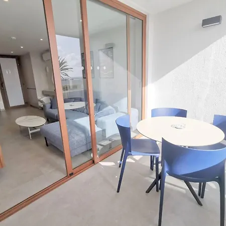 2 Bedroom Close To The In Maspalomas *