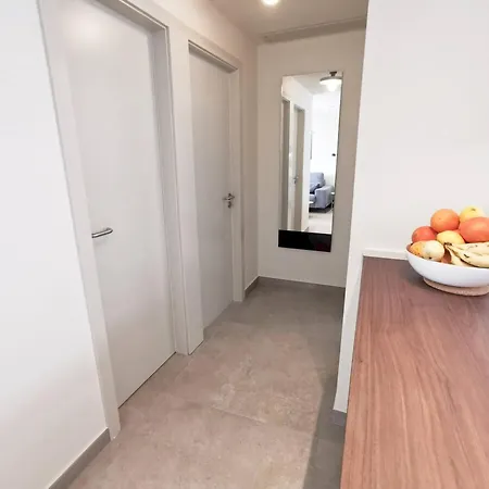 Apartment 2 Bedroom Close To The In Maspalomas