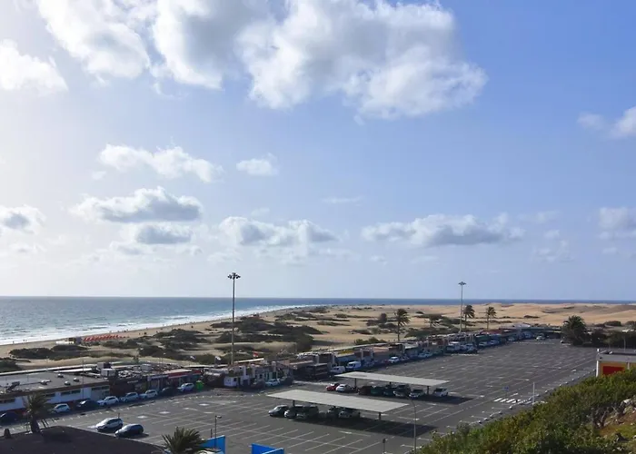 2 Bedroom Close To The In Maspalomas *